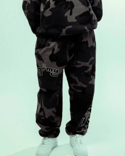 Grimey Panalon Chandal All Over Print Tusker Temple - Black | Fw23 Store