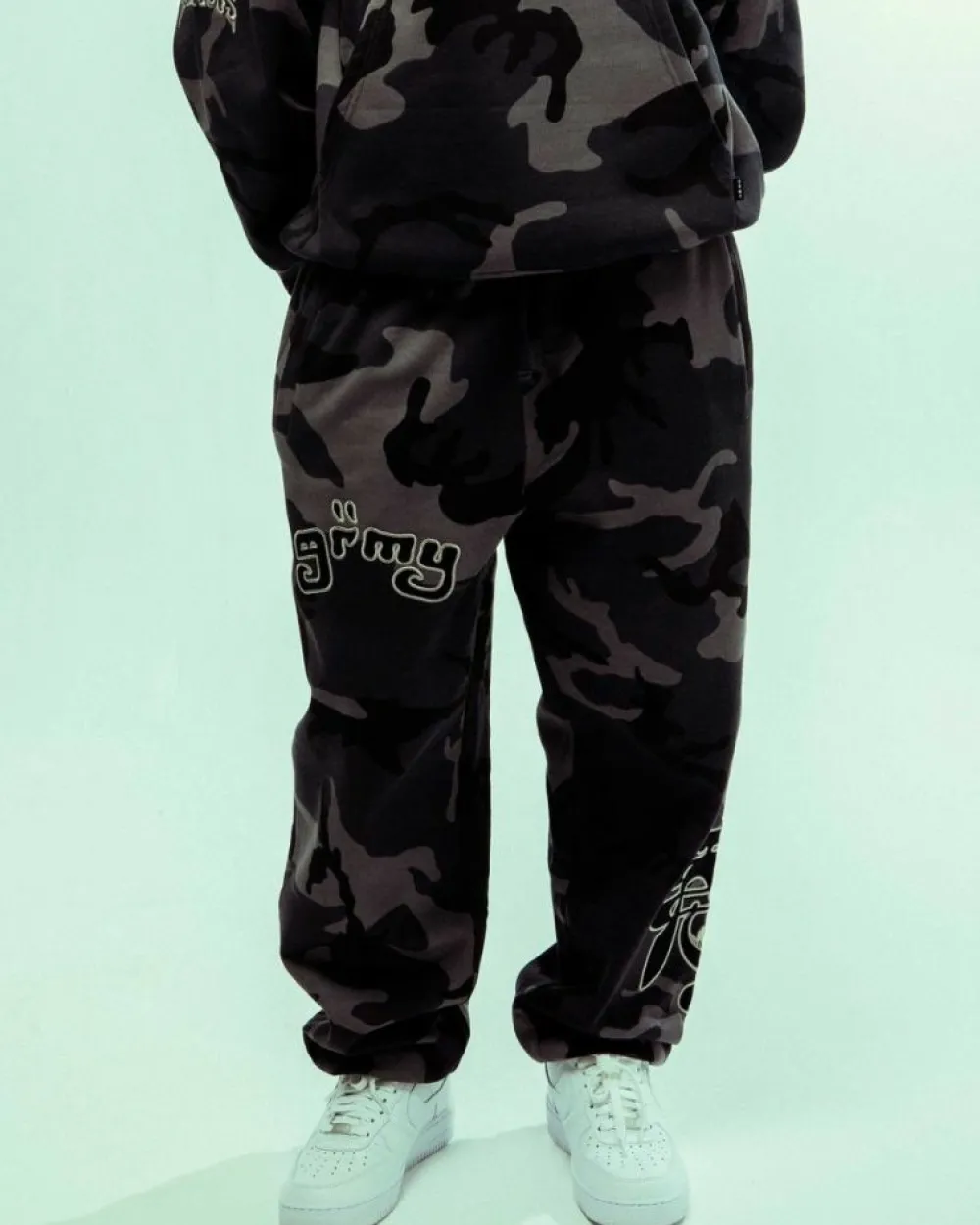 Grimey Panalon Chandal All Over Print Tusker Temple - Black | Fw23 Store