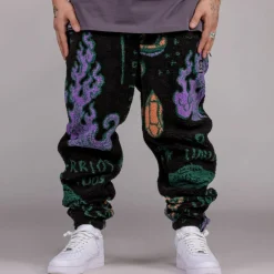 Grimey Pantalon Lost Boys All Over Jacquard Sweatpants - Black | Winter 22 Outlet